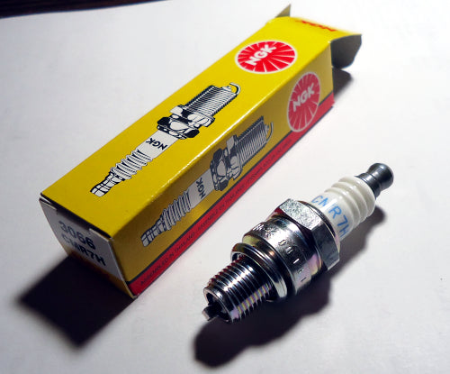 CMR7H NGK Spark Plug