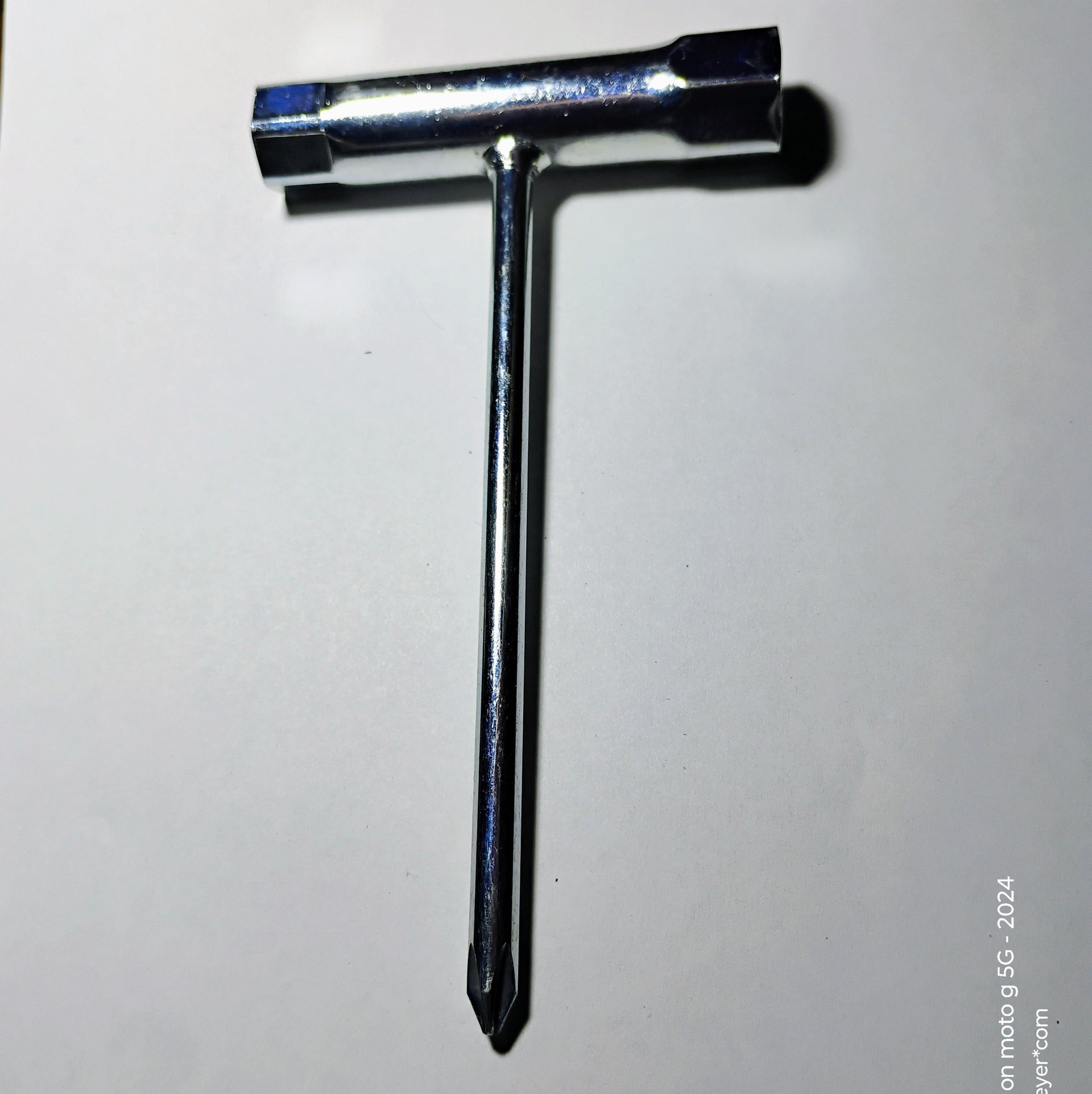 T-Handle Wrench