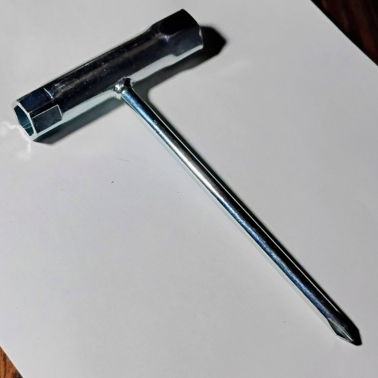 T-Handle Wrench